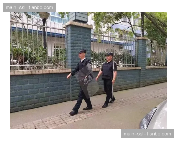 埃兰路球场启动看台安全结构检测与维护工作